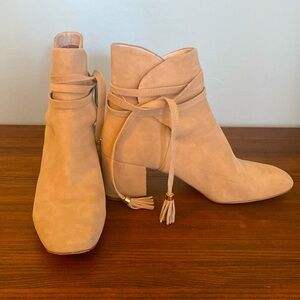 Kenneth Cole cream suede booties